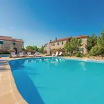 Casa de Férias Holiday Home Skelin II