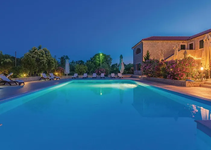 Holiday Home Skelin II Drinovci