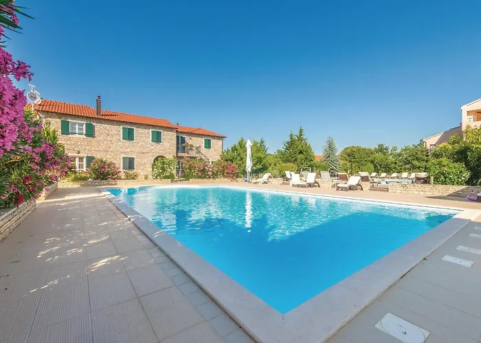 Дом отдыха Holiday Home Skelin II *